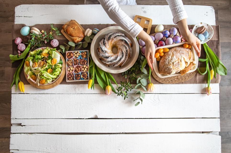 “Masă de Paște poate depăși cu ușurință 6000 de kcal.” – Cori Grămescu, tehnician nutriționist. Află cum să eviți excesele și să te bucuri echilibrat de sărbători