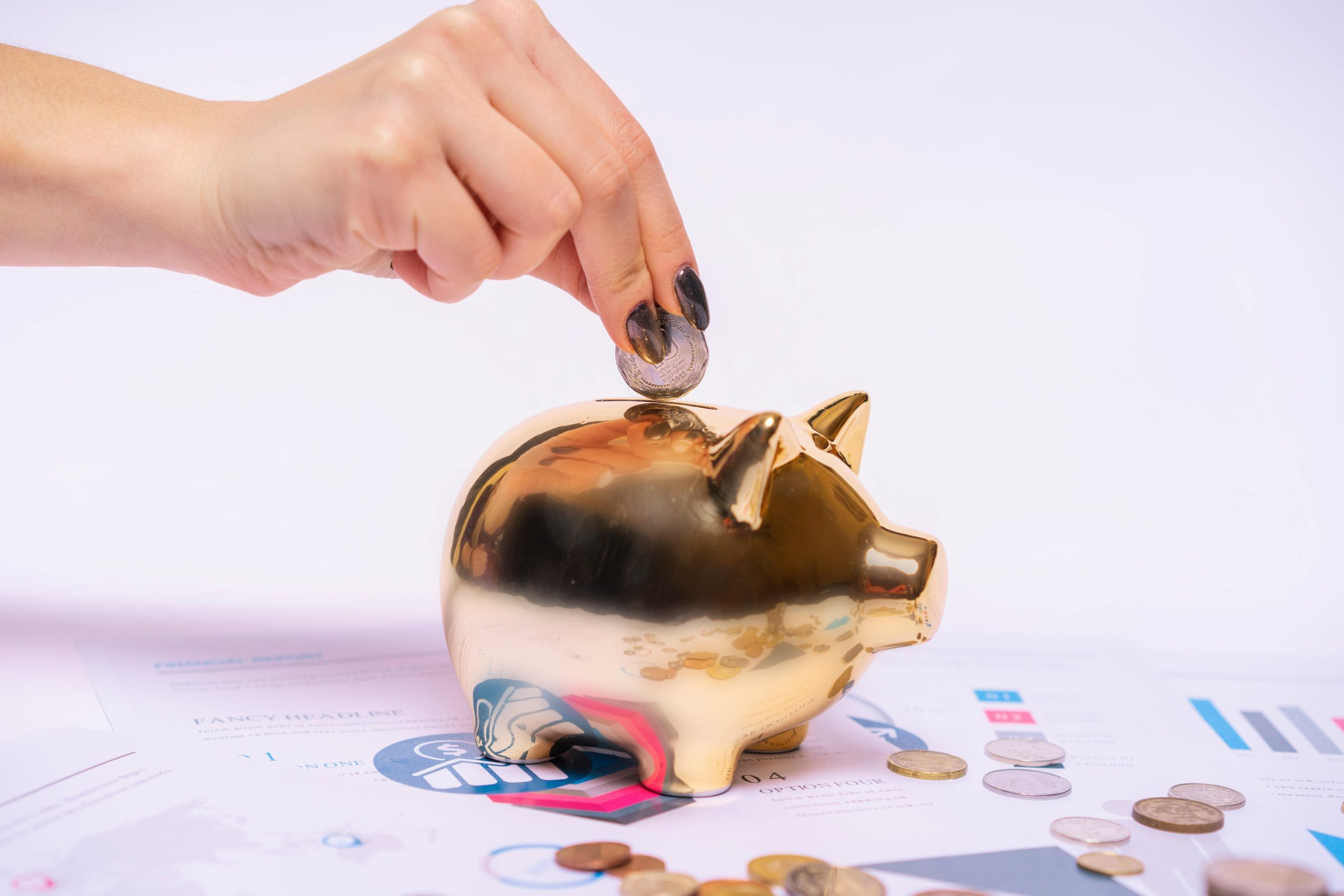 Consiliul Concurenței a aplicat amenzi de 3,73 miliarde de lei pentru 10 bănci în cazul ROBOR